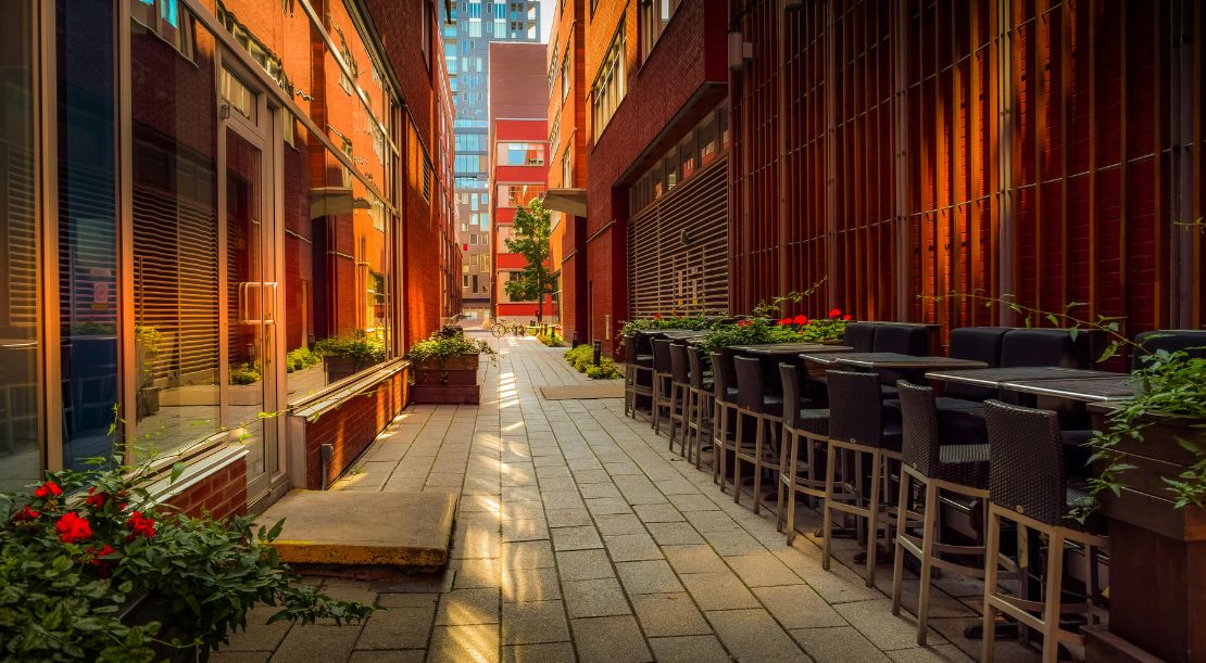 Discover and Roam - Places to Visit in Canada - Montreal