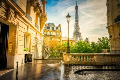 Discover and Roam - France