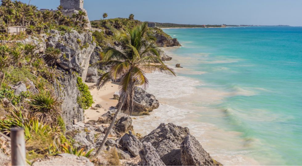 Discover and Roam - Tulum Itinerary