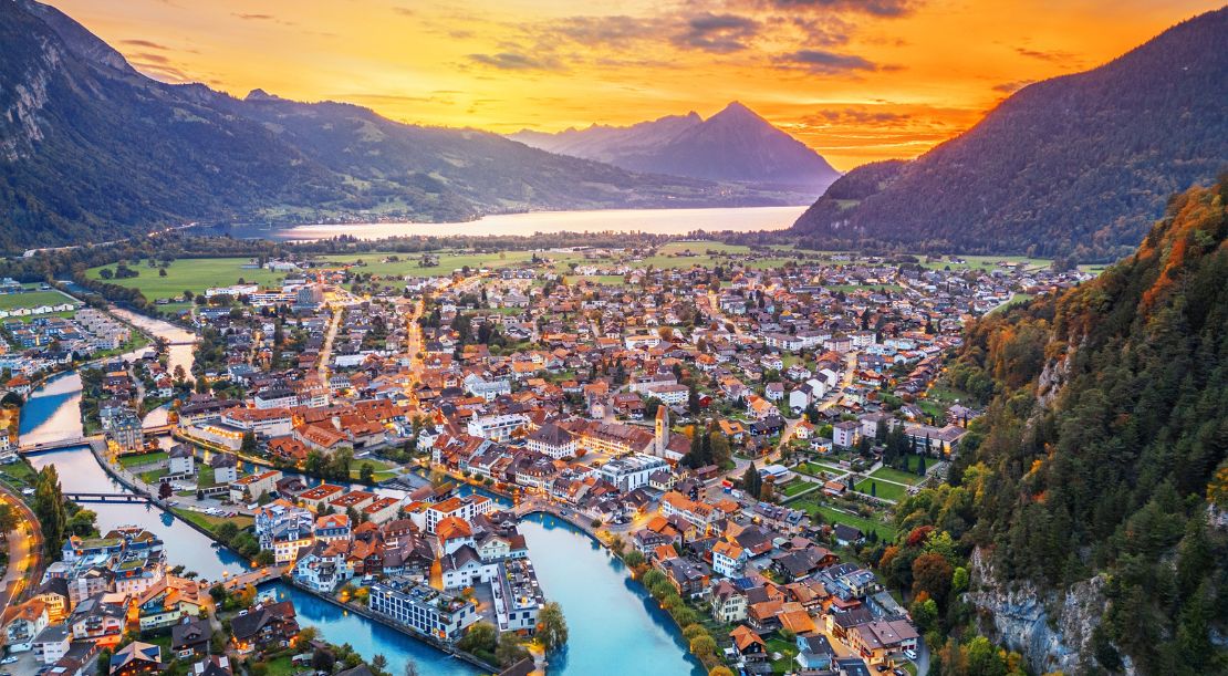 Discover and Roam - Interlaken as a Tourist Destination