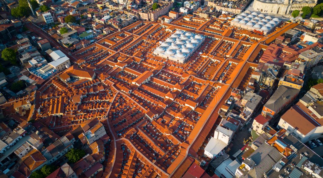 Discover and Roam - Making the Most of Your Grand Bazaar Visit