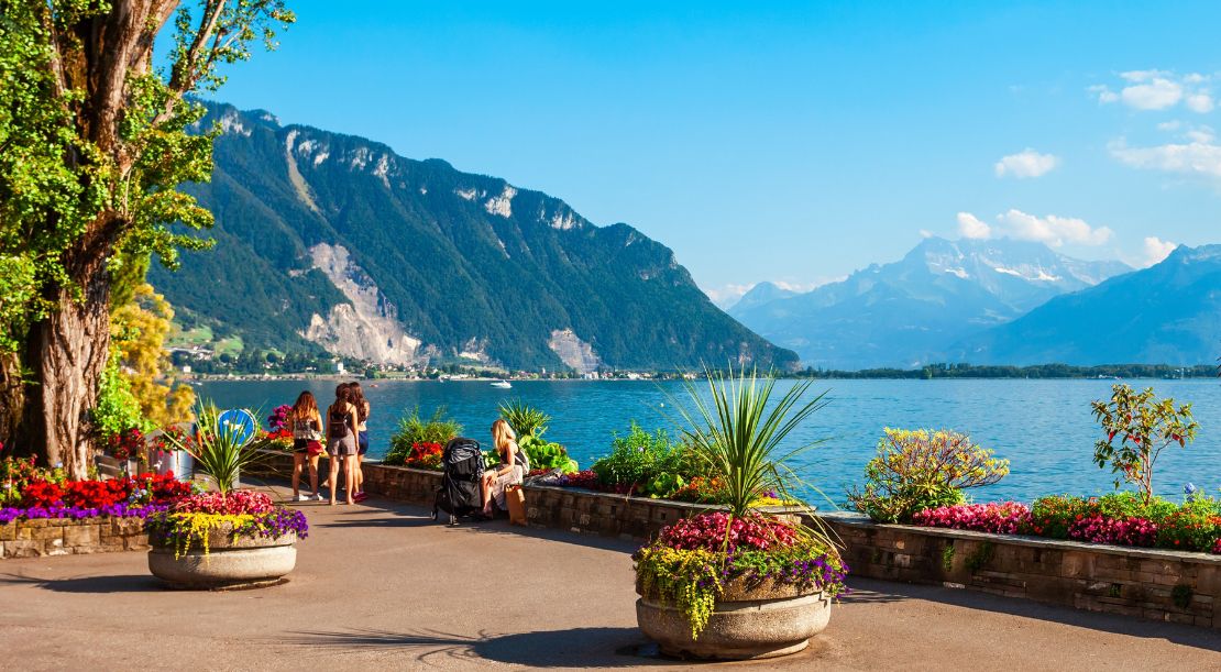 Discover and Roam - Things to Do in Around Lake Geneva - Discover the Charm of Montreux - Slider