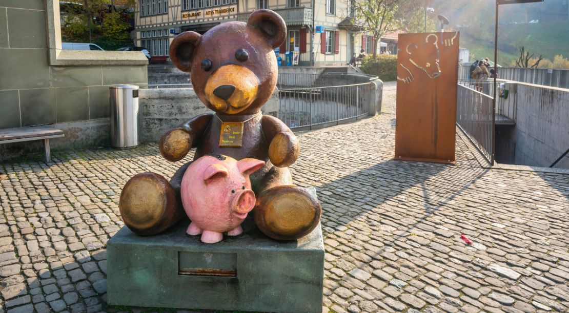 Discover and Roam - Things to Do in Bern - See the Bears at the BärenPark - Slider