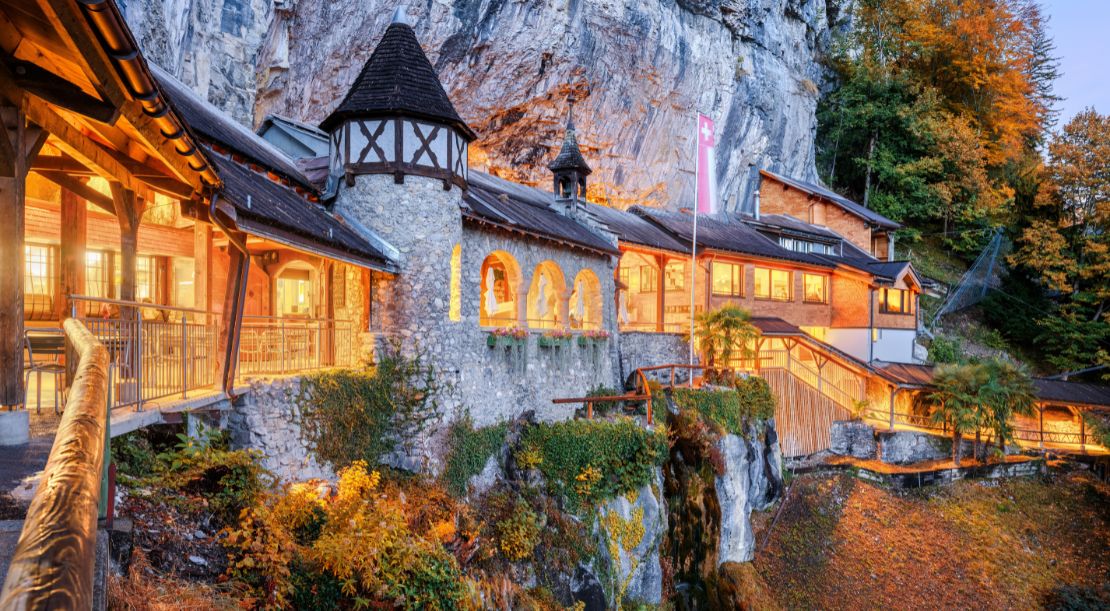 Discover and Roam - Things to Do in Interlaken - Discover The St. Beatus Caves - Slider