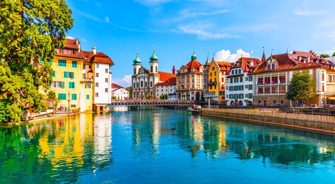 Discover and Roam - Things to Do in Lucerne - Stroll Through the Charming Altstadt - Slider