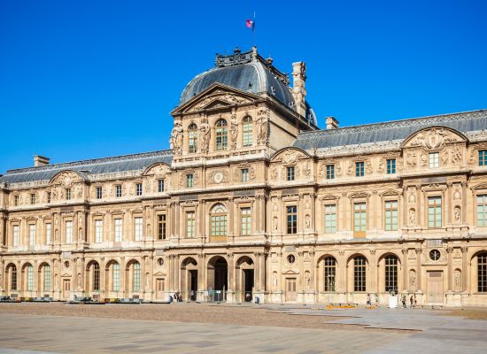 Discover and Roam - Things to Do in Paris - Explore the Louvre Museum