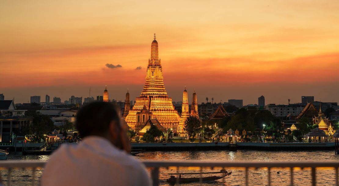 Discover and Roam - Nightlife for Every Traveler From Backpackers to Families