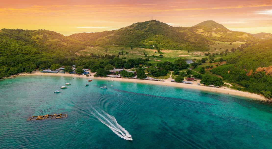 Discover and Roam - Take a Day Trip to the Serene Coral Island (Koh Larn) - Slider